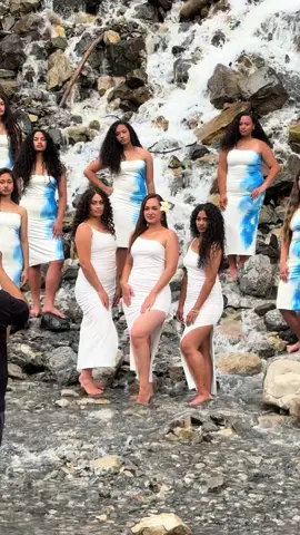 Throw back to that Liahona Photoshoot with our beautiful ladies slayyying their island dresses 😍 #arcadiaproductions #utah #liahonaphotoshoot #islandstyle