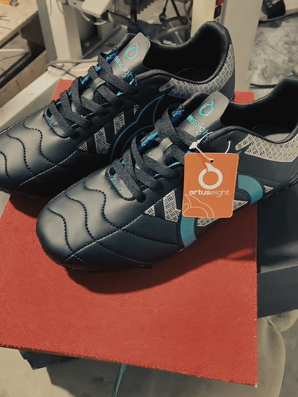 Membalas @hannnzz63 ini sudah di buatkan ya bang #sepatubola #sepakbola #ortus #jogosala #terbaru 