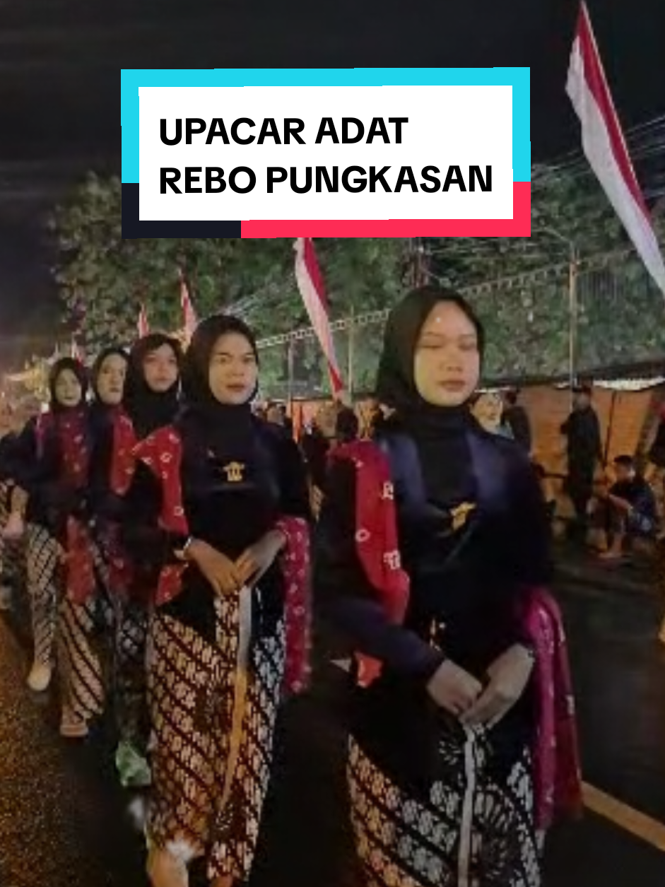 Upacara Adat Rebo Pungkasan #acaraadat  #lemper 
