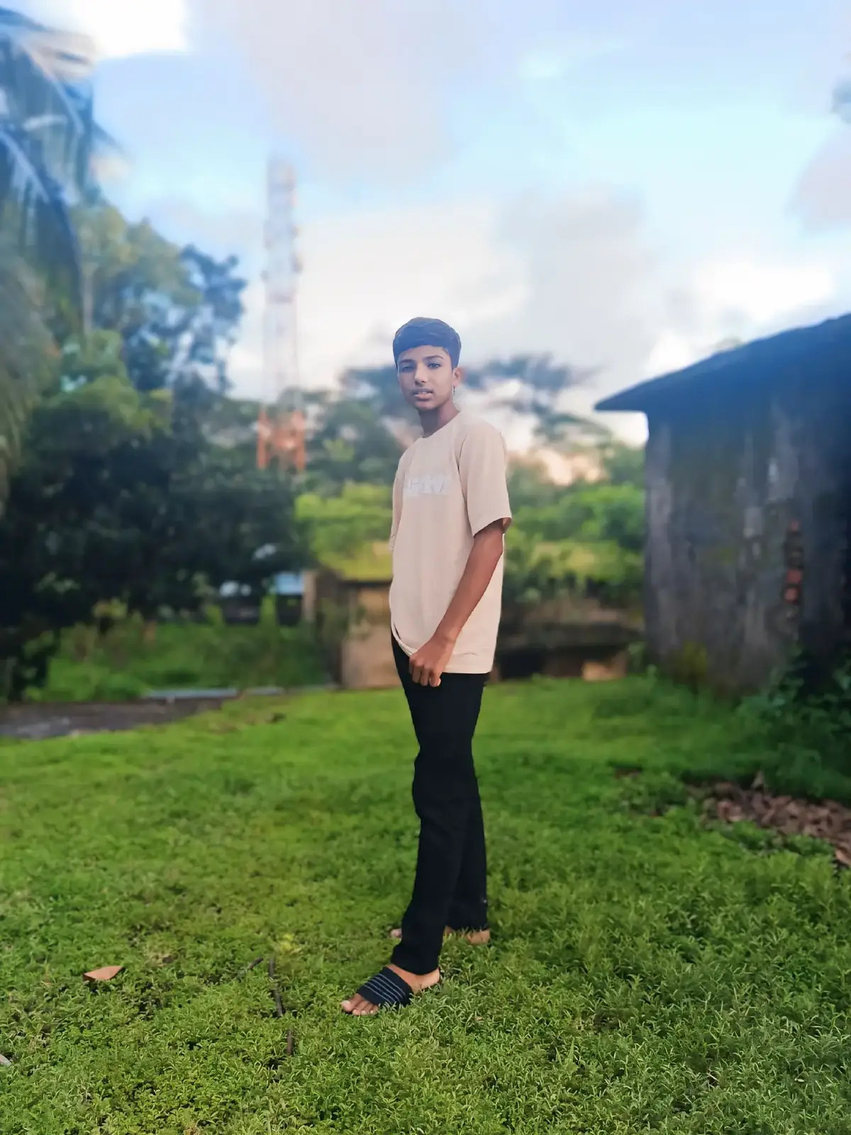 একাই  পাওয়ার 😎❤️☺️💮☠️👁️‍🗨️🦠