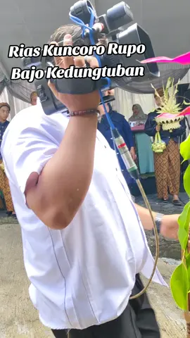 Sanggar Rias Kuncoro Rupo Make Up @DewiFathil @Ibu Husnul Khotimah #MuaBloramustika #Muacepu #Muapadangan #Muarandublatung #Muakedungtuban  Lok.BajoKedungtuban