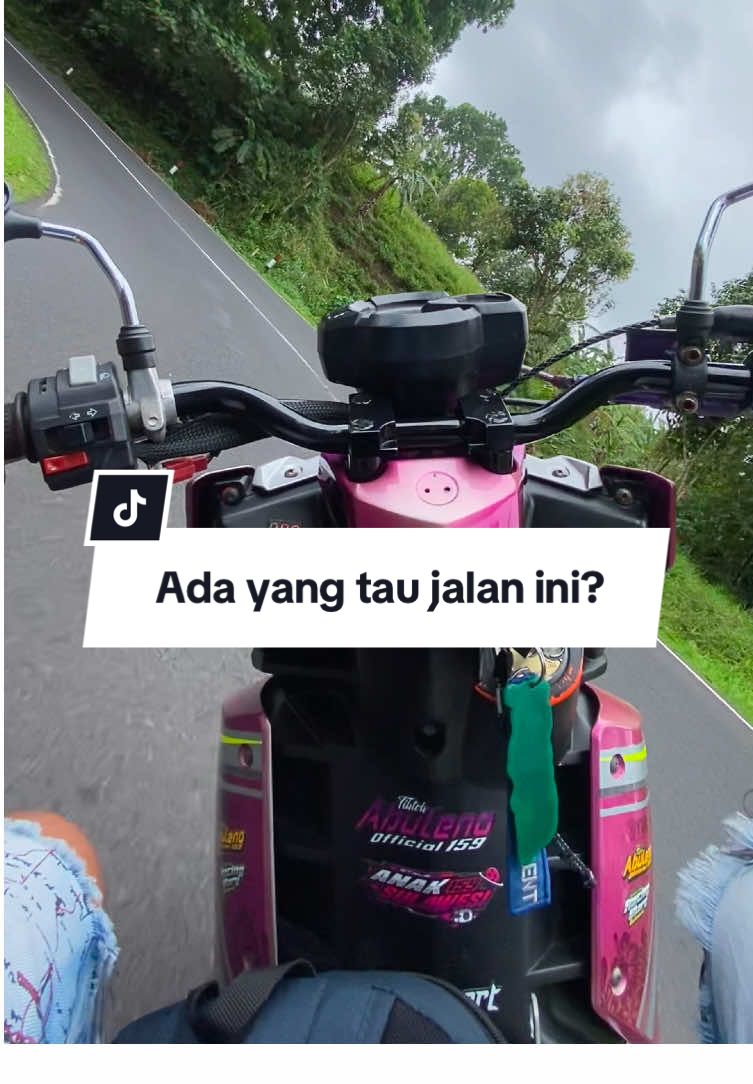 Ada yang tau ini jalan…? Sorry kalo Abu deng X-Caprun so menggangu orang laeng di jalang,ada capat-capat mo baku riki pi karja jang somo terlambat 😮‍💨🙏🏻🙏🏻🙏🏻 @Abuleno_Official159 #xcaprun #styleanaksulawesi_159 #racingstorysulawesi #racingstorysulawesi_159 #masukberanda 