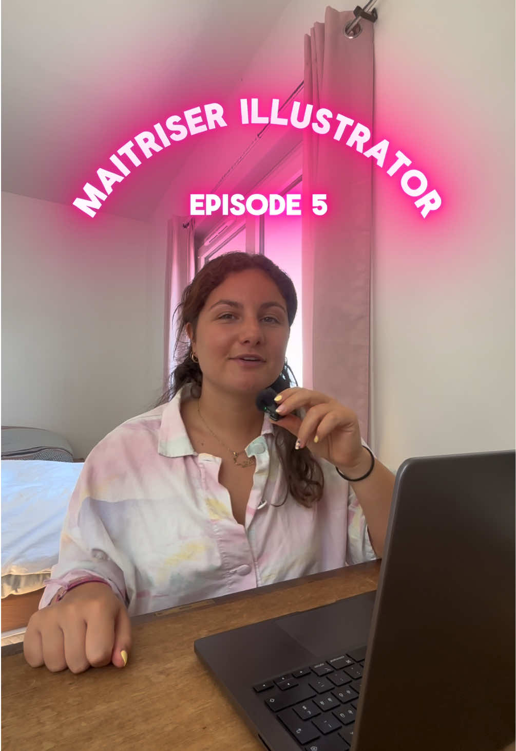 Maîtriser Illustrator et devenir un pro avant la rentrée - Épisode 5 🎨 Aujourd’hui on voit comment intégrer une forme dans un texte !  #graphistefreelance #illustratortutorial #illustratortips #tipsfreelance 