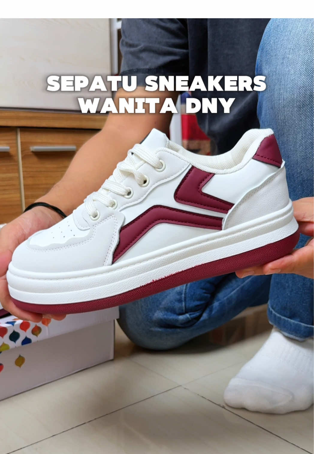 Sepatu sneakers wanita terbaru, sepatu cewek DNY #sepatuwanita #sneakerswanita #sepatucewek #Gajiansale #Promoguncang99 