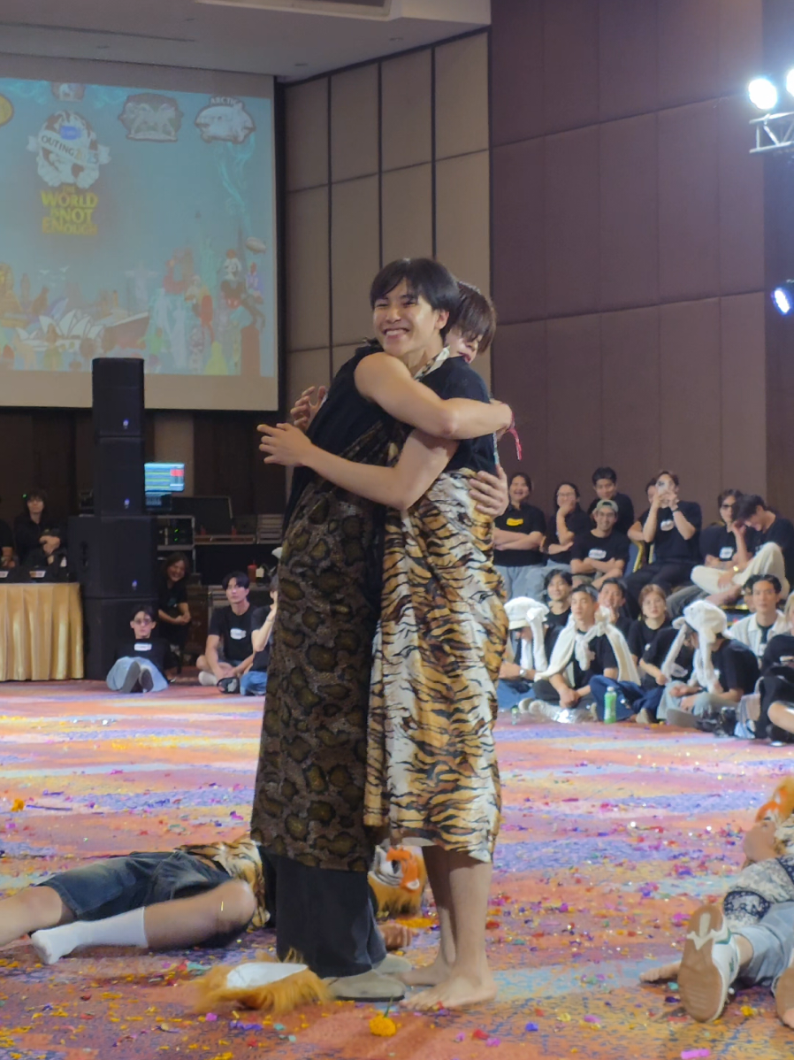 ที่สุดวะแก 555555   #GMMTVOuting2025 