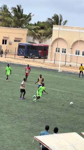 D Dayniile@BOSS SHANGOLE AC {1}-✅🥇 @DHARKENLEEY ACADEMY ✍️🤝👏⚽️💯 @Zalmaan Mahatt Husein 🇸🇴😍 @SKY YOUTH ACADEMY⚽️🥇 @FARASKA MADOW🐎🖤⚡️ 