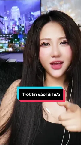 Vì vì vì người đã đã khiến cho trái tim mồ côi…#trottinvaoloihua #remix #tuna #xh #xuhuong 