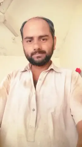 kesi lg rahi ho main#trendingvideo #account #fyppppppppppppppppppppppp #ti̇ktok #foryou #live 