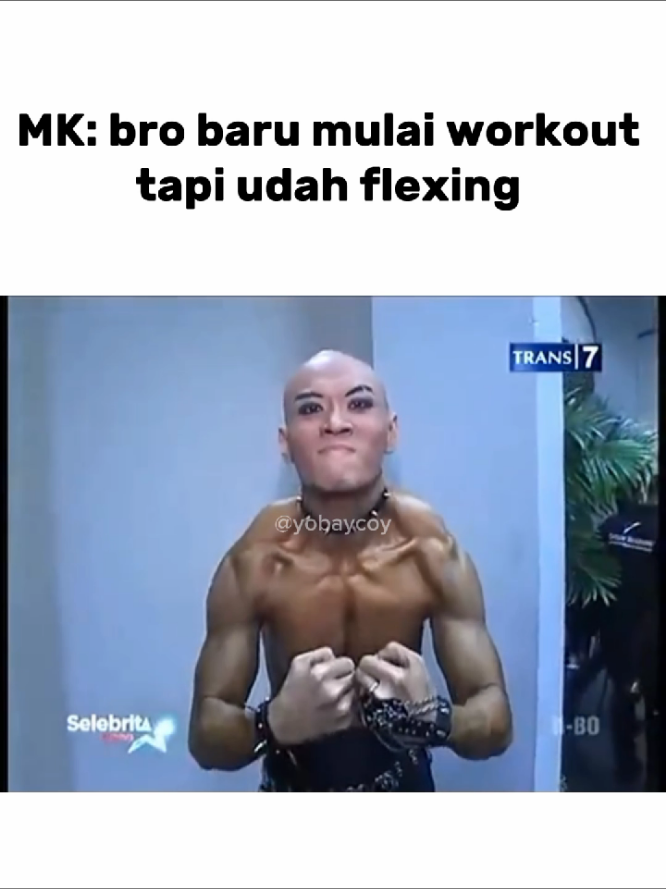 flexing dulu ga sih😹 #gymhumor#memeworkout#GymLife #fyp#GymTok