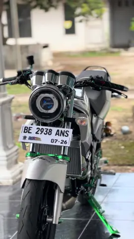 Keluarin dulu si kadirrr ini #fypシ゚ #fypage #kawasakininja #modifikasininja #ninjass 