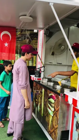 TURKISH ICE CREAM 🍨 #VIRALVIDIOS #REPOST #FOLLOW  #FORYOU #foryoupage @❤️🏴 یاسر رحمان_یوسفزئ🚩🥀 @💸🫀 KHANOO MAZHAR🫀💸 