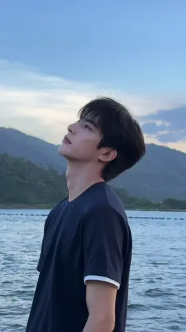 ⛵️#songweilong #swl #宋威龙 #songweilong宋威龙 #songweilong❤ #宋威龙🇨🇳 #tiktok #viral #feed 