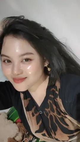 jangan menyimpan seseorang di dalam lagu india, karna kamu akan susah melupakan orang tersebut 🥀 #fyp 