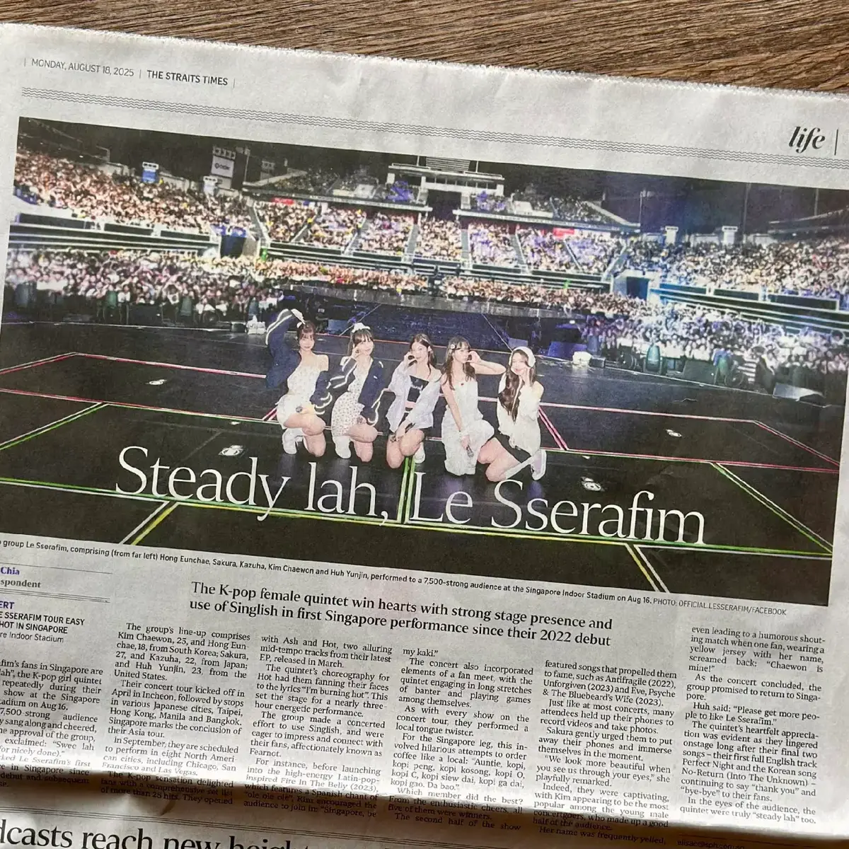 LE SSERAFIM is featured in Singapore’s main newspaper 'The Straits Times' highlighting their 'EASY CRAZY HOT' Tour in Singapore. “The K-pop female quintet win hearts with strong stage presence and use of Singlish in first Singapore performance since their 2022 debut” #LE_SSERAFIM #LESSERAFIM  #KIMCHAEWON  #SAKURA  #HUHYUNJIN         