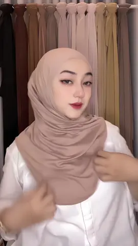 Hijab Instan Bergo Huma  #jilbabinstan #hijabinstan #hijabmeleyot #jilbabmeleyot 