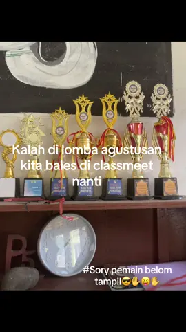 Becanda bang🥱 #fyp #sekolah #masukberandafyp #kelasjuara 
