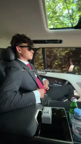 Pulling up to prom with an helicopter #prom25 #promhelicopter 