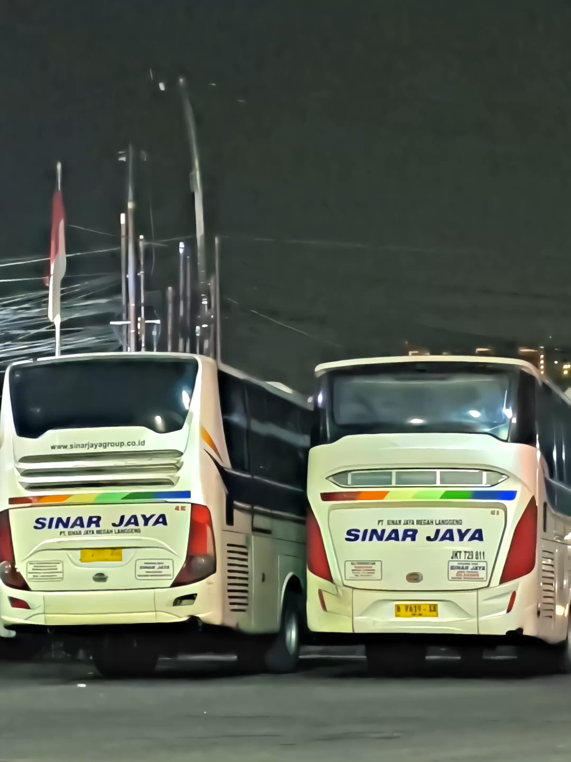Bisa gitu yaaa #sinarjaya #fyp #busmania #sinarjayamegahlanggeng #sinarjayagroup 