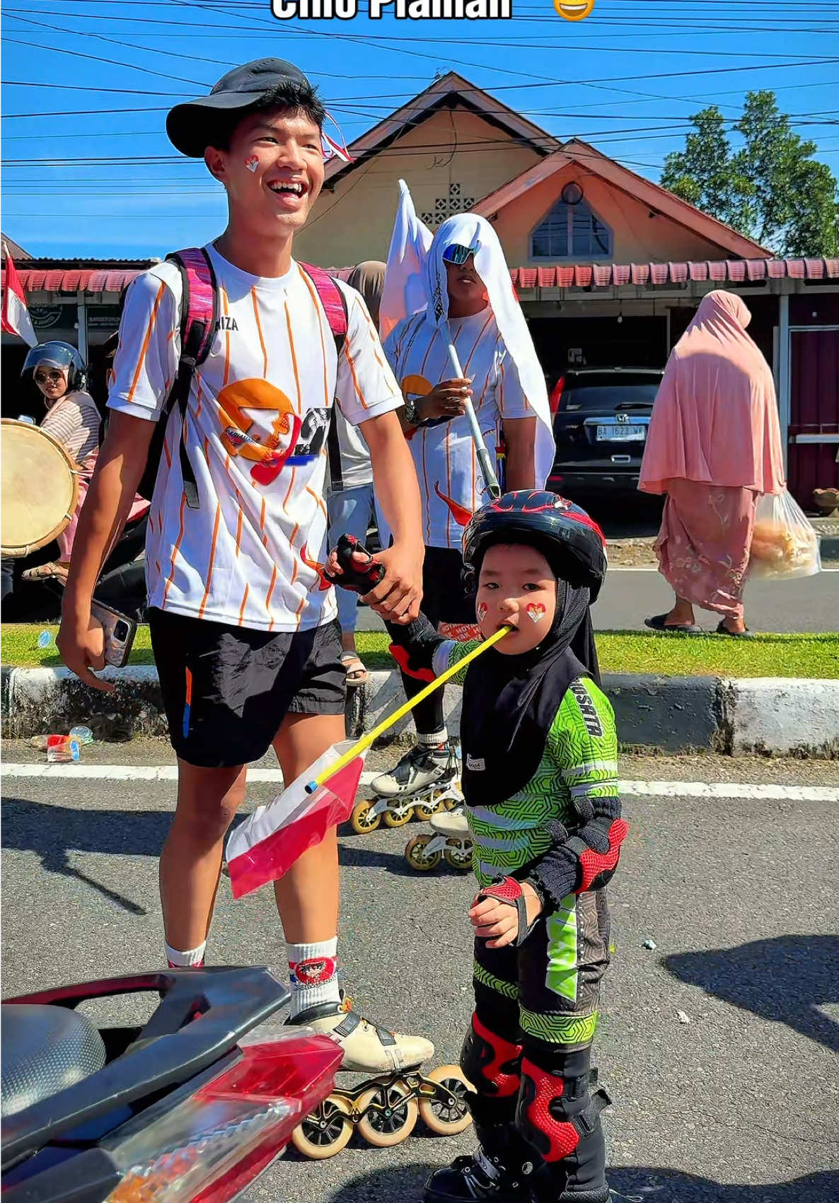 Membalas @kaeril MiCinBaPiLa  ( Minang Cino Bagian Piaman Laweh ) nih.. yUhuuu 🥳😅 #skates #micin #minang #pariaman #karnaval 