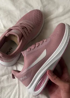 emg cakep bgt🎀✨ #sneakers #sepatuolahraga #rekomendasi #promo 