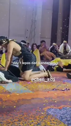 ngakakk ad yg Fir'aun ad pita Segede gaban😭🙏#gmmtvouting2025 #gmmtv #raikantopeni #thaienthu #fypシ゚viral #day1 #ngakak #core #lewatberanda #markpakin #fyp 