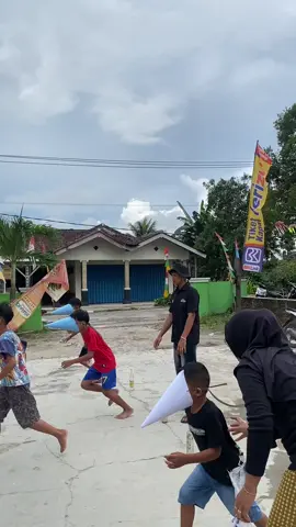 mboh ga tau apa apa 🤣#17agustus #agustuscore #agustusmerdeka #agustusan #agustus #fypage #fyp #zyxcba 