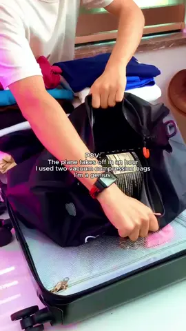 #vacuum #tiktokmakemebuyit #packing #suitcase #fun 