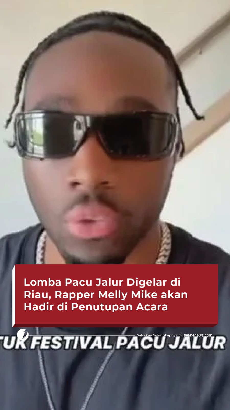 Lomba Pacu Jalur Digelar di Riau, Rapper Melly Mike akan Hadir di Penutupan Acara. Masyarakat menyambut antusias penyelenggaraan Festival Pacu Jalur 2025 di Riau yang masuk dalam jajaran 110 event unggulan Karisma Event Nusantara (KEN) Kementerian Pariwisata (Kemenpar) sekaligus sebagai salah satu atraksi wisata yang diharapkan memperkuat daya saing pariwisata dan melestarikan budaya Indonesia. Simak Berita Selengkapnya di https://shorturl.bz/xtx #HardNews_Nasional #tvOne #CariBeritaditvOne #FO01 #PacuJalur  