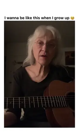 This made me feel so.. safe? . . . Via  - algiepowers . . . DM for credit or removal request (no copyright intended) ©️ All rights and credits reserved to the respective owner(s) . . . #iris #googoodolls #music #cover #guitar   