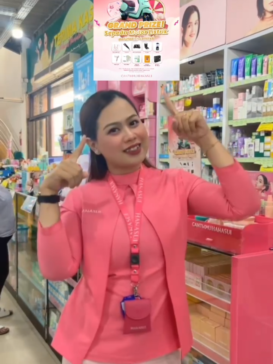 ✨Belanja makin seru di Fresh Swalayan! ✨ Cukup belanja produk Hanasui senilai Rp75.000, kamu bisa cabut lintingan berhadiah WOW banget 🎁😍 Hadiah menanti, jangan sampai kelewatan yaa! Yuk buruan belanja sekarang juga di Fresh Swalayan terdekatmu 🛒💖 #FreshSwalayan #Hanasui #BelanjaHepi #HadiahWow #eventserufresh 