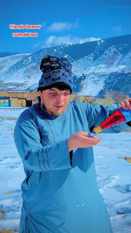 FRIENDS FOREVER 🤝🫂🫀 RAZMAK TOUR WITH FRIENDS #foryou #foryoupage #pleasegoviral #1millionaudition #growmyaccount @khubaibdawarwaziristani @🖤☠️BAAZIGAR☠️🖤 @JUNAID DAWAR 