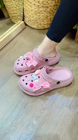 Màu hồng cưng xĩu luôn mấy bà ơi #maishoes 