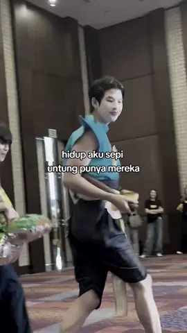 hari ini gue ketawa mulu thanks yaa 🥹🫶 #gmmtv #gmmtvboys #gmmtvouting2025 