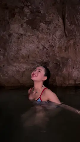 Bajo Indahnya ga abis-abis yah!😍 📍Gua Rangko Labuan Bajo  Ga jauh dari Bandara Komodo udah bisa dapet view secantik ini🥹❤️🫶🏻 #labuanbajo #guarangko #ntt 