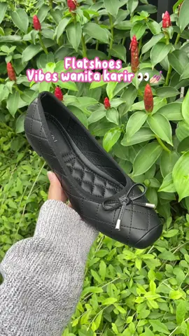flatshoes wanita karir😍☝️ #pvnyena #rekomendasisandal #sandalwanita #pvn #fyp   