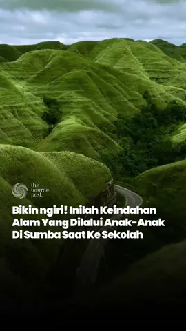 Indonesia again shows its charm through a video uploaded by @adeeferdinand, showing the beauty of Sumba in East Nusa Tenggara. The expanse of green hills that stretches along the road presents a stunning view, as if it were a living natural painting. For Sumbanese children, this panorama is not just a tourist destination, but part of their daily routine when going to school. Without heavy traffic, their journey was accompanied by the cool breeze and serenity of nature, making small steps towards knowledge feel very peaceful. Shared experiences like this can actually create unique and unforgettable bonds. Follow @thebournepost for more unexpected things! - #BournePost #TheBournePost #Sumba #IndonesiaIndah #ExploreNusantara
