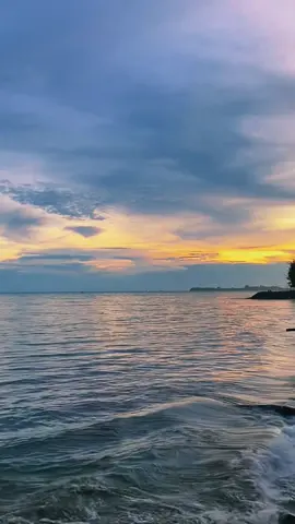 dilarang buka komentar, isinya orang