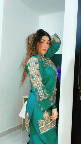 #foryoupage #punjabi #tiktoklive #foryou #dubai🇦🇪 