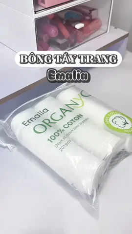 Bông tẩy trang mua 1 lần mua mấy bịch mới vừa cái nư tui #bongtaytrang #bongtaytrangemalia #emalia #bongtaytrangtot #review 