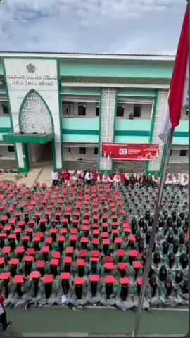 keren  koreo tempat  babang el sekolah di MTs Negeri 1 Depok 
