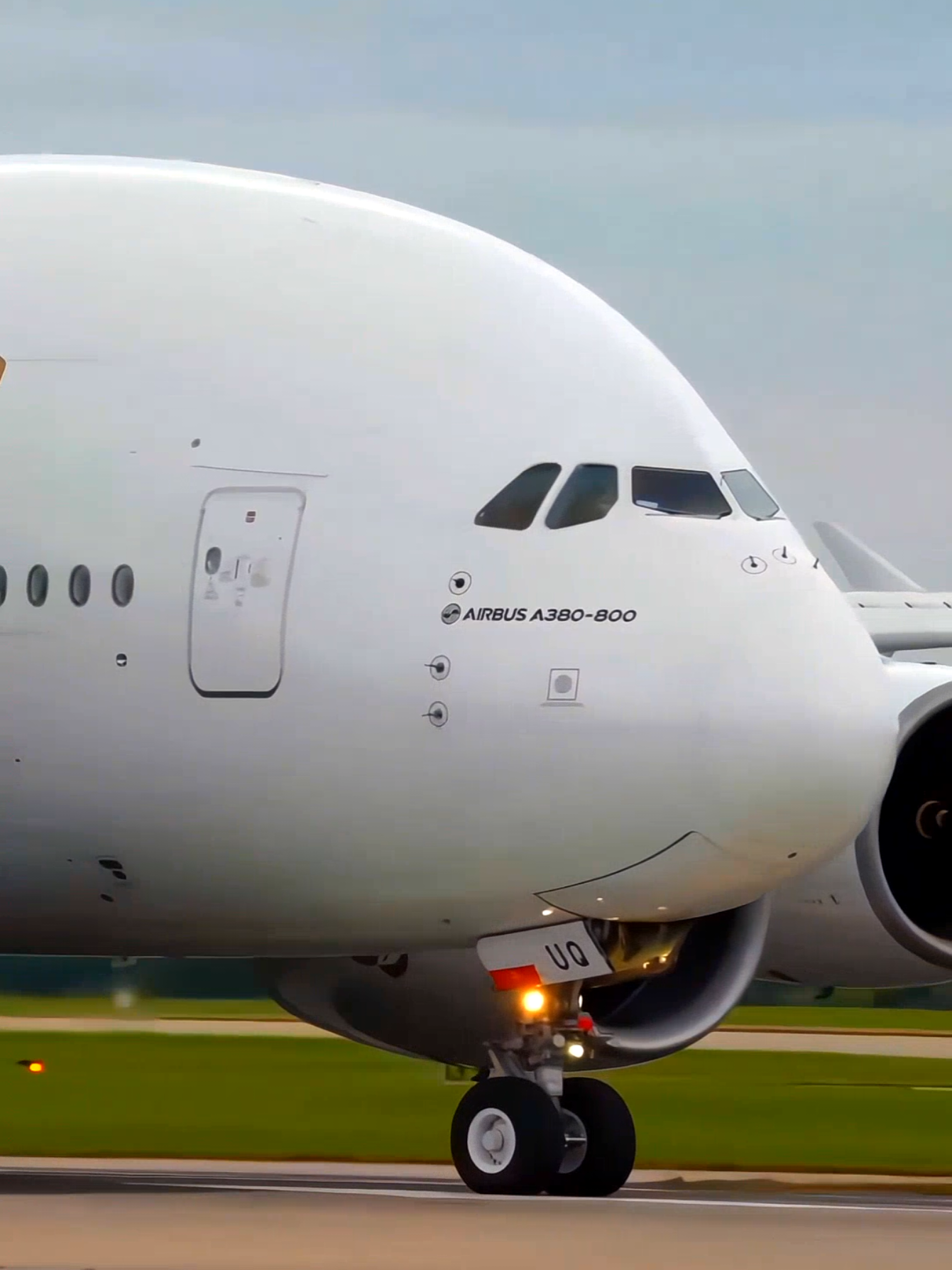 Big bird landing! Emirates A380 at Manchester #Emirates #Airbus #Aviation #PlaneSpotting #ManchesterAirport #A380 #AviationLovers #avgeek 