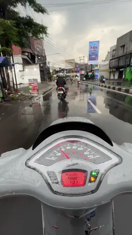 Malang after rain #fypage #malang 