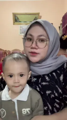 Toddler mama🫶🏻🤗