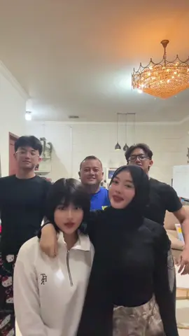 DC bareng calon mantu-mantu ayah tercinta🥰 @Finazia @nonaa #dc #dance #velocity 