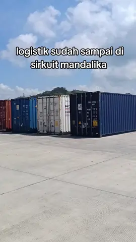 jangan lupa nonton di sirkuit mandalika#motogpindonesia #wonderfulindonesia #lombokmaju #motogp2025 
