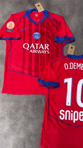Maillot psg third disponible chez Mdsport au +221778674612 Livraison partout dans le monde #viraltiktok #senegalaise_tik_tok #pourtoii #videoviral #fly 