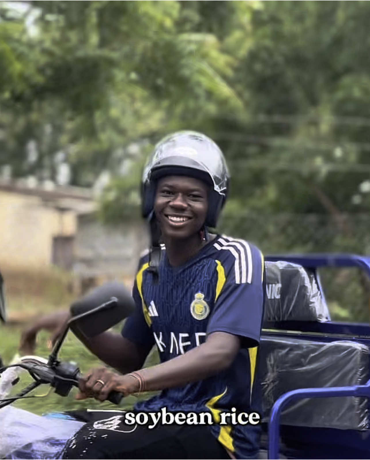 ✨ Empowering Farmers, One Ride at a Time ✨🚜 At Grow For Me, we believe that farming shouldn’t end at harvest — it should extend into opportunity, access, and prosperity. To support our hardworking aggregators, we have introduced tricycles on a Work-and-Pay model. These tricycles will help transport bags of rice, soybeans, shear nut, and other commodities with ease, bridging the gap between farms, home, warehouse and market. 20 Tricycles will serve 50,000 young female farmers and aggregators. This will ensure that no farmer’s harvest goes to waste due to transportation challenges. 🌱💪 This is more than just transport, it’s about building a sustainable system where farmers, aggregators, and investors grow together. 🌍🤝 This is farming made easier. Farming made better. Farming made smarter. 🚜 Join us in powering the dreams of women farmers. Invest in Africa’s agriculture today: https://growforme.com/en/investments/ Or Dial *170#, select Options 5, 4 and 3 (Ghana Only) NB: GrowForMe is regulated by the Securities and Exchange Commission, Ghana. #GrowForMe #crowdfunding  #AYuTeAfricaChallenge#AgriTech #FarmToMarket #Agripreneurship #SustainableFarming #FoodSecurity #InvestInAgriculture #FarmersFirst #crowdfunding #AGRA #MTN #UNCDF #MOFA #MOTI #FILMA #AyuTe