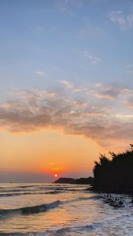 Titipkan pesanmu disini #rembang24jam #fyp #pantai #senja #senja_story #pantaivibes #storywa #sadvibes 