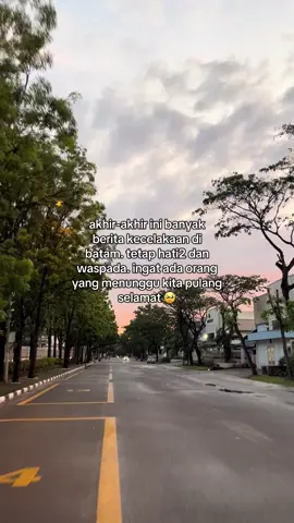 takut banget 😭 gausah ngebut, pelan aja asal selamat, sabar gausah nyalip 😭🙏🏻 #batam #lakalantas #kecelakaan 