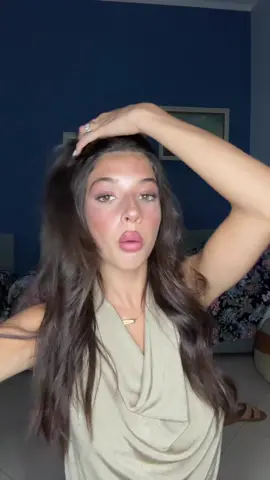 👀